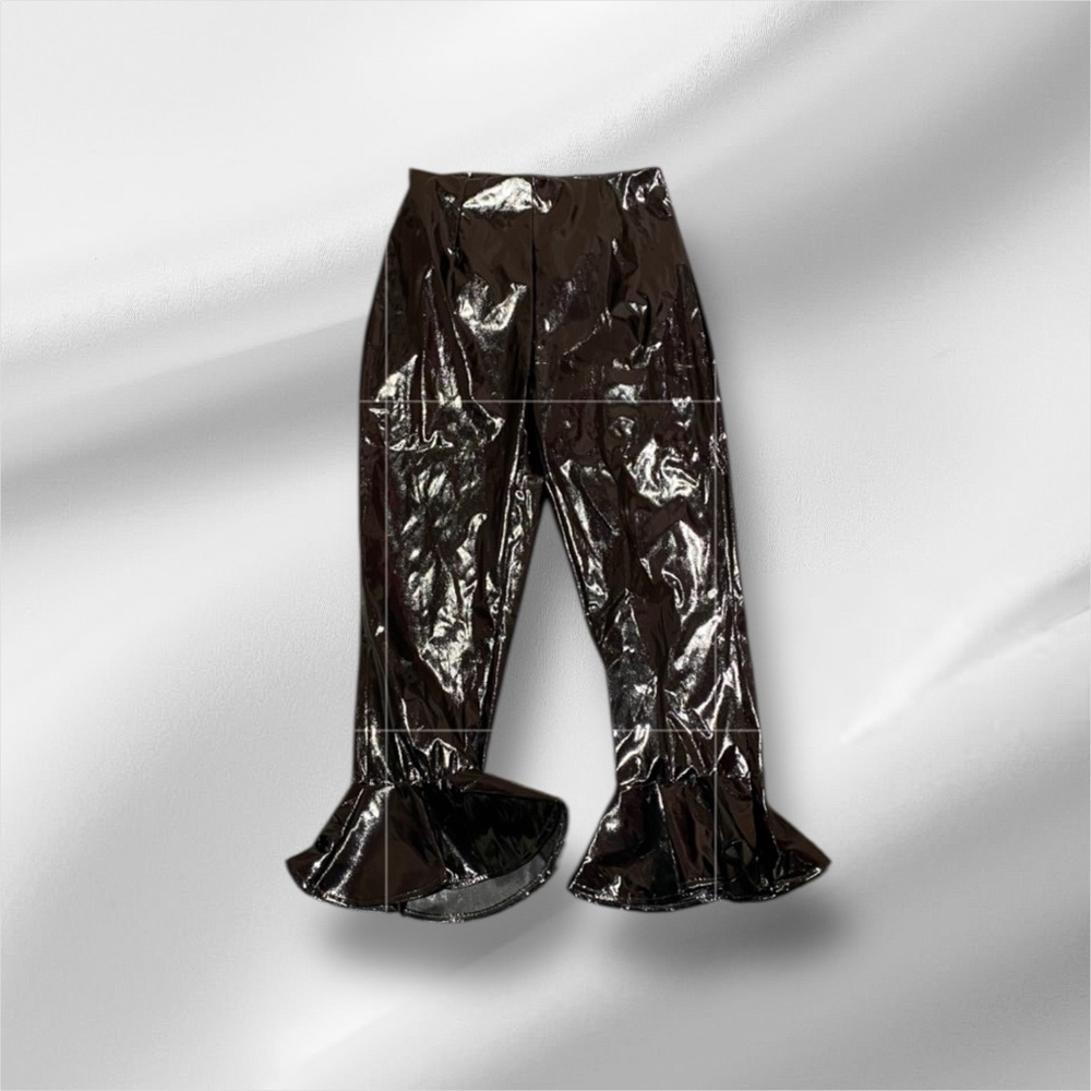 Vinyl ruffled cropped pants